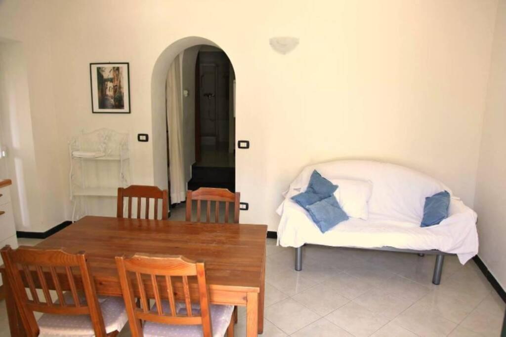Le Case Della Lizza - Casa Blu レヴァント エクステリア 写真